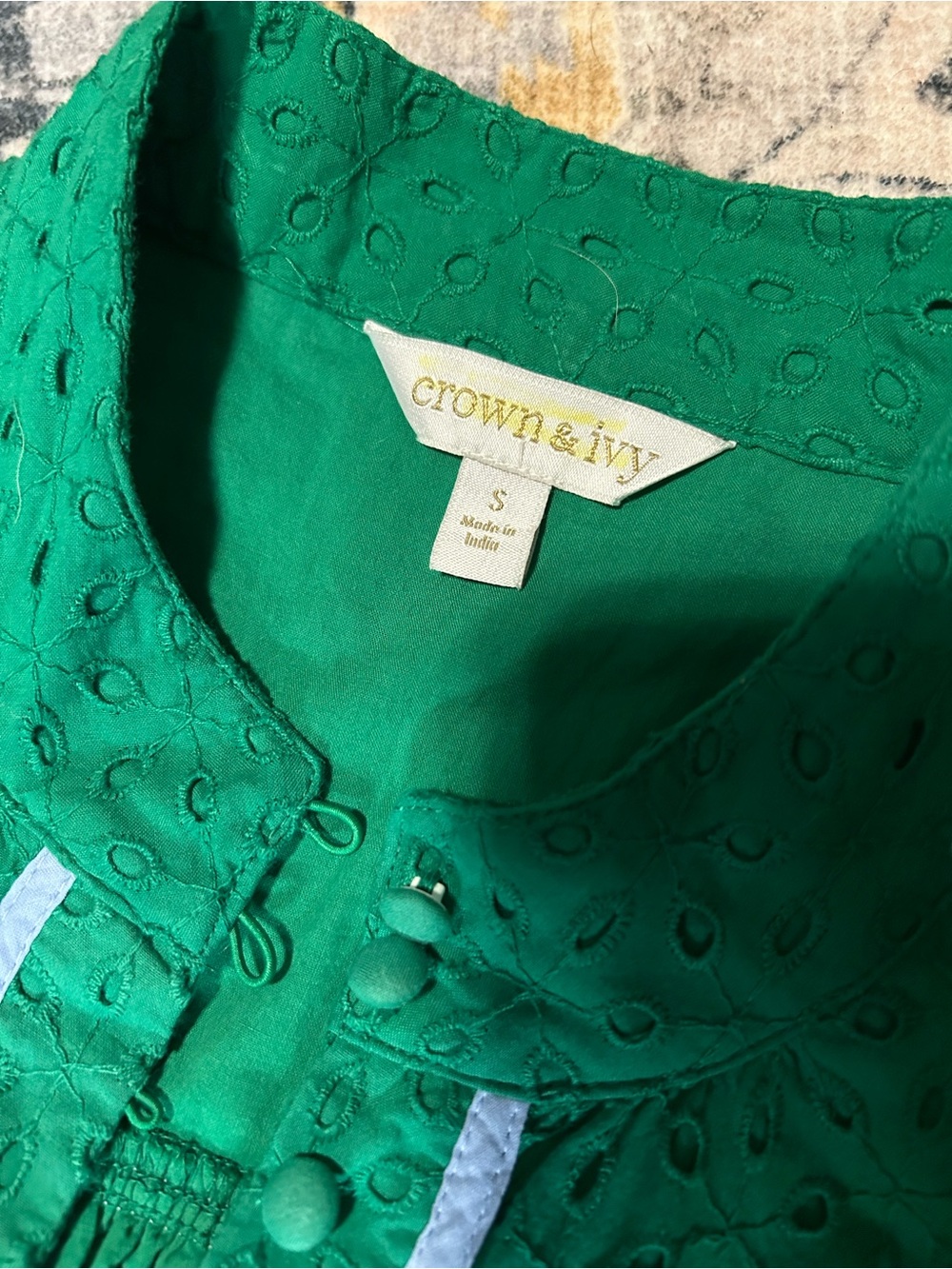 Crown & Ivy Green Eyelet Sleeveless Tie Waist Mini Dress Size Small NWT - Picture 7 of 11